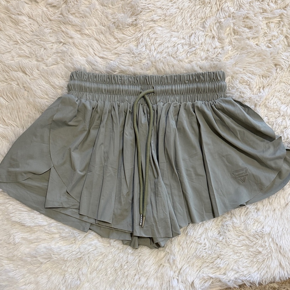 Green Pleated Skirt with Drawstring